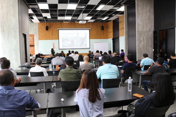 Open Source Business